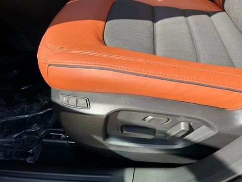 Used 2025 MAZDA CX-5 Carbon Edition image 14