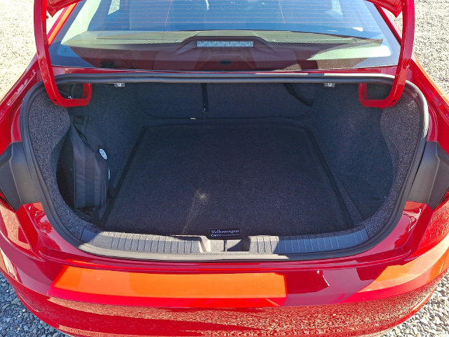 Used 2019 Volkswagen Jetta SEL FWD image 29