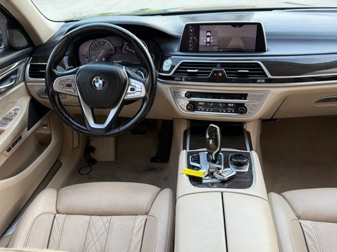 Used 2016 BMW 740i RWD image 12