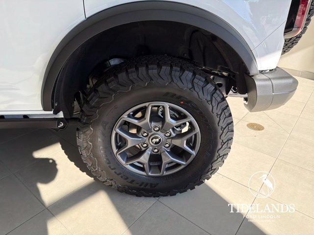 Used 2025 Ford Bronco Badlands AWD/4WD image 32