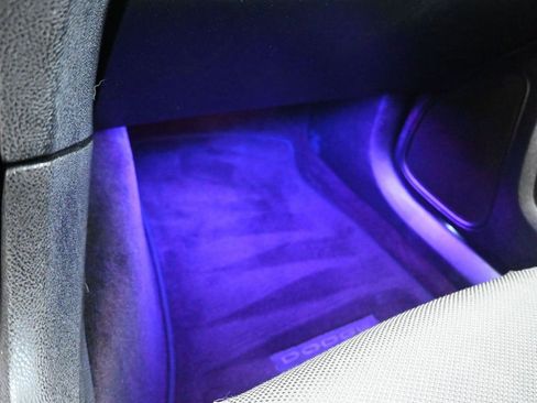 Used 2016 Dodge Charger R/T Scat Pack image 29