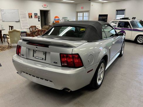 Used 2000 Ford Mustang GT image 19