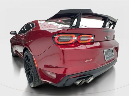 Used 2023 Chevrolet Camaro SS RWD image 9