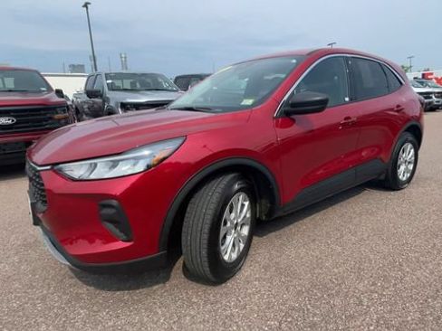 Certified 2023 Ford Escape Active AWD/4WD image 6