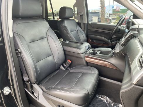 Used 2020 GMC Yukon SLT w/ Open Road Package RWD image 29