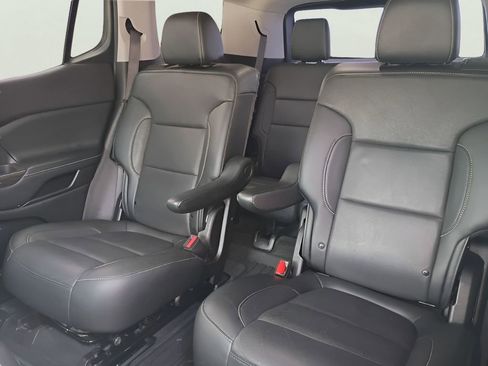 Used 2020 GMC Acadia SLT w/ Premium Package FWD image 34