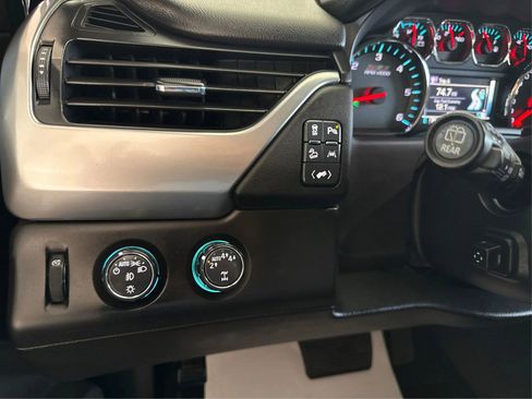 Used 2017 Chevrolet Tahoe LT w/ Luxury Package image 18