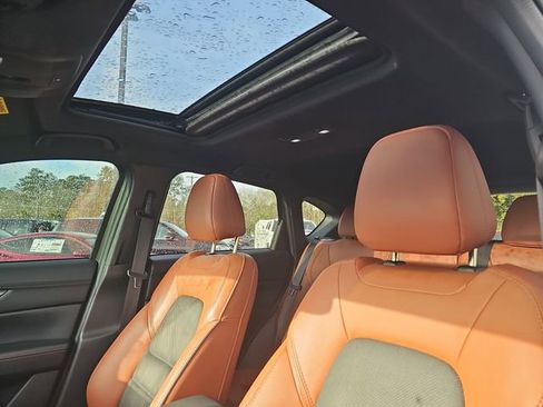 Used 2024 MAZDA CX-5 Carbon Edition image 17