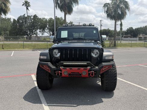 Used 2023 Jeep Wrangler Unlimited Sport AWD/4WD image 18