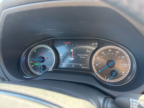 Used 2024 Toyota Venza Nightshade AWD/4WD image 39