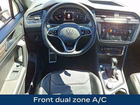 Used 2022 Volkswagen Tiguan SEL R-Line image 3