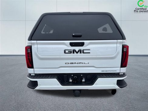 Used 2024 GMC Sierra 2500 Denali Ultimate image 5