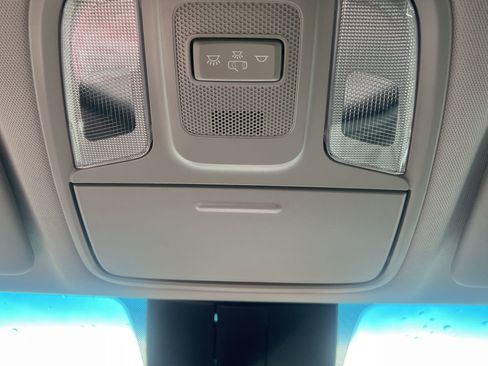 Used 2021 Kia Sportage LX AWD/4WD image 16