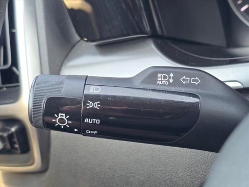 Used 2022 Kia Sorento LX FWD image 21