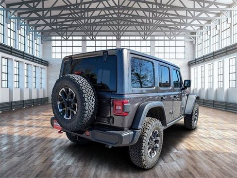 New 2025 Jeep Wrangler Unlimited Rubicon w/ Technology Group image 4