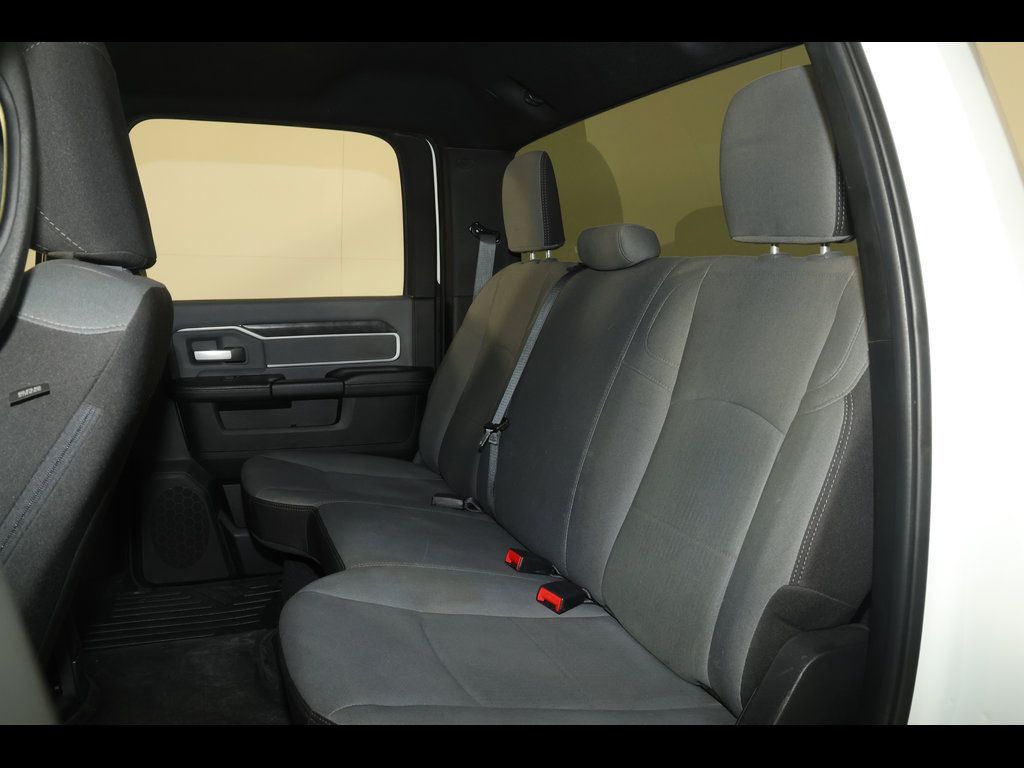 Used 2022 RAM 2500 Big Horn AWD/4WD image 28