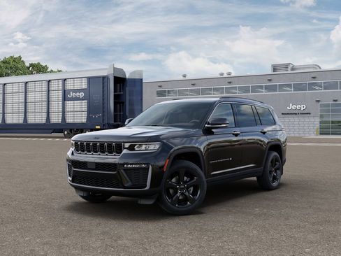 New 2026 Jeep Grand Cherokee L Limited AWD/4WD image 1