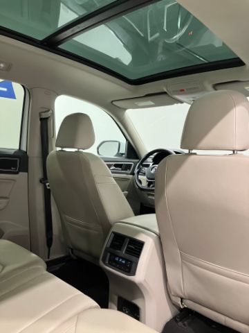 Used 2018 Volkswagen Atlas SEL Premium AWD/4WD image 50