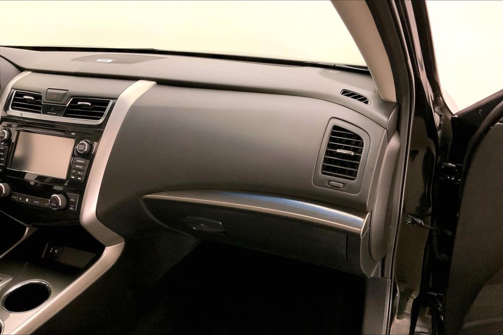 Used 2015 Nissan Altima 3.5 SL FWD image 23