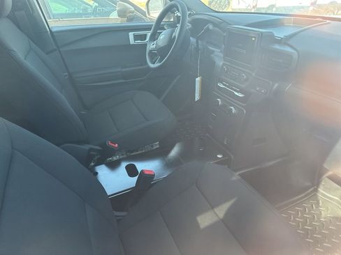 New 2025 Ford Explorer 4WD Police Interceptor image 3