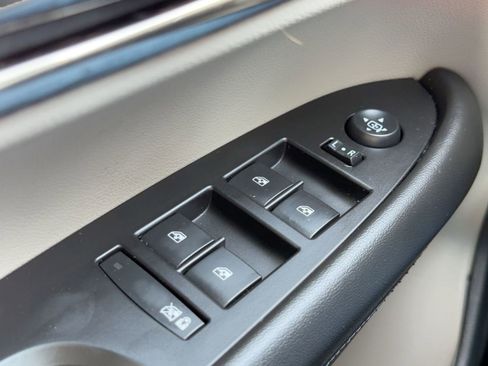 Used 2017 Cadillac ATS Luxury image 32