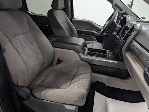 Used 2022 Ford F450 XLT w/ XLT Premium Package image 22