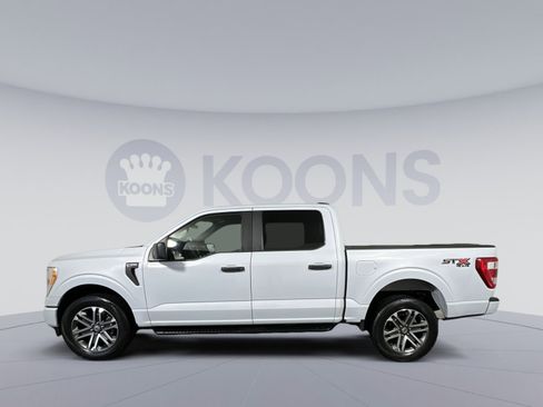 Used 2022 Ford F150 XL w/ STX Appearance Package image 2