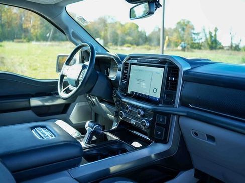 Used 2021 Ford F150 Limited image 15