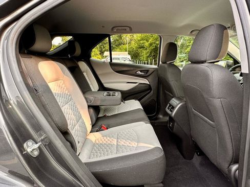 Used 2019 Chevrolet Equinox LT FWD image 11
