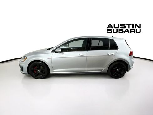 Used 2016 Volkswagen Golf 4-Door FWD image 4