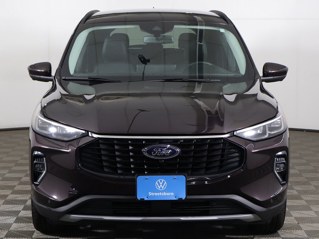Used 2023 Ford Escape Platinum w/ Premium Technology Package AWD/4WD image 15