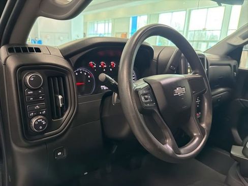 Used 2019 Chevrolet Silverado 1500 Custom Trail Boss w/ Custom Convenience Package image 15
