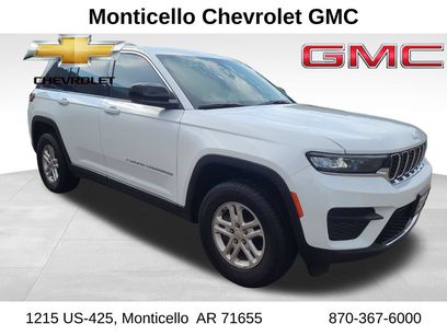 Used 2023 Jeep Grand Cherokee Laredo w/ Luxury Tech Group I