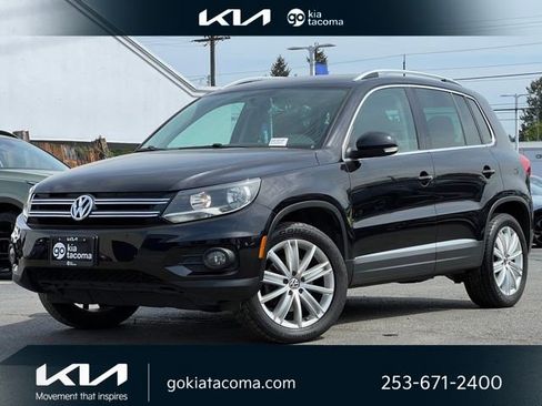 Used 2013 Volkswagen Tiguan SE AWD/4WD image 1