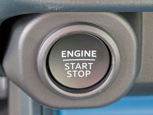 New 2025 Ford Maverick Lariat w/ Black Appearance Package image 41