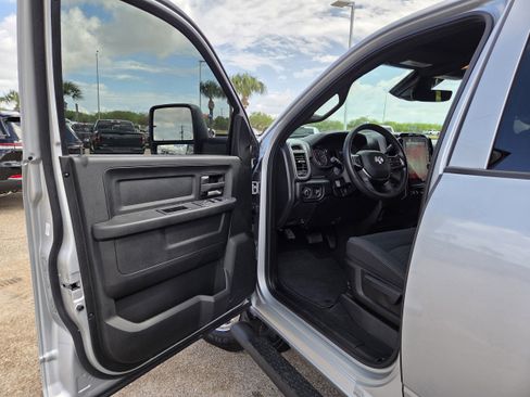 New 2026 RAM 2500 Tradesman image 13