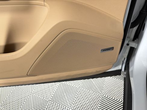 Certified 2024 Porsche Cayenne S AWD/4WD image 22