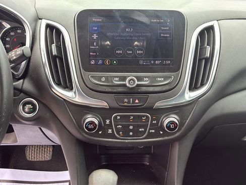 Used 2022 Chevrolet Equinox LT FWD image 29