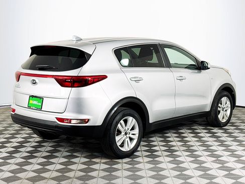 Used 2018 Kia Sportage LX AWD/4WD image 10