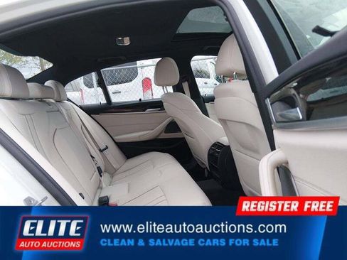 Used 2022 BMW 540i xDrive w/ Executive Package AWD/4WD image 15