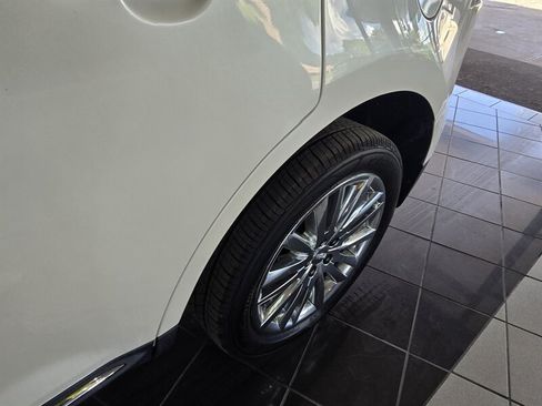 Used 2014 Lincoln MKX AWD w/ Equipment Group 102A image 46