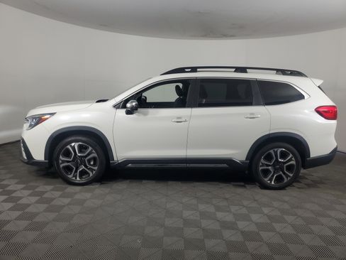 Used 2023 Subaru Ascent Limited w/ Technology Package image 7