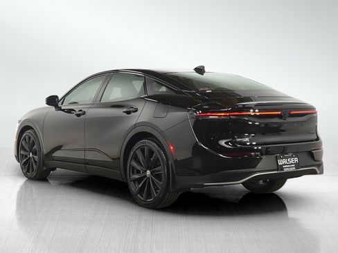 Used 2026 Toyota Crown Nightshade image 3