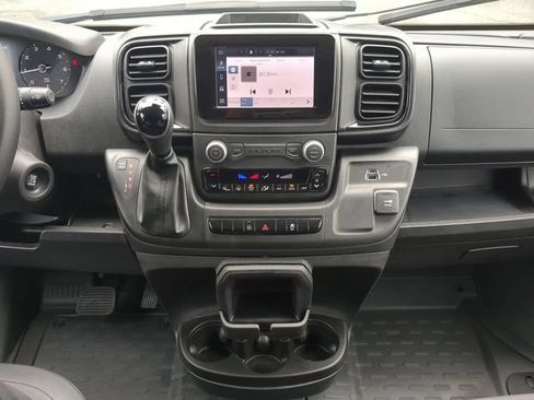 Used 2025 RAM ProMaster 2500 w/ Convenience Group FWD image 20
