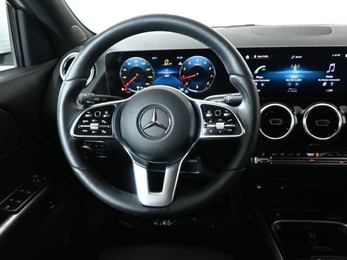 Certified 2023 Mercedes-Benz GLA 250 4MATIC image 18