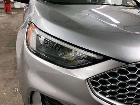 Used 2024 Ford Edge SEL AWD/4WD image 32