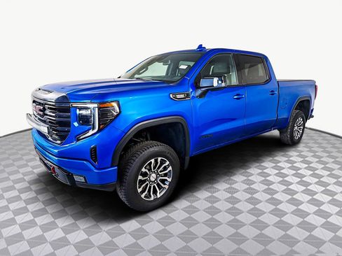 Used 2022 GMC Sierra 1500 AT4 w/ AT4 Preferred Package image 4