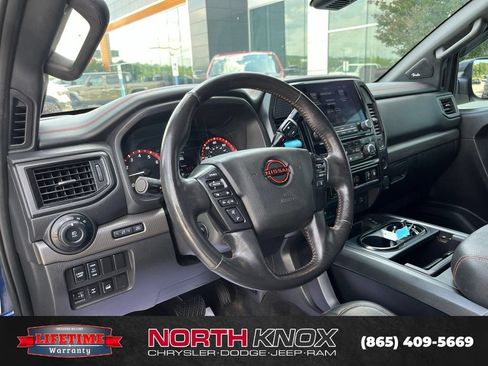 Used 2024 Nissan Titan PRO-4X w/ Pro-4x Convenience Package AWD/4WD image 6
