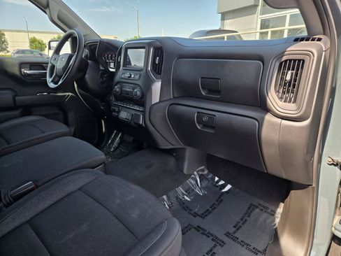 Used 2025 Chevrolet Silverado 1500 Custom Trail Boss AWD/4WD image 26