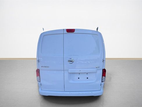 Used 2020 Nissan NV200 SV image 5